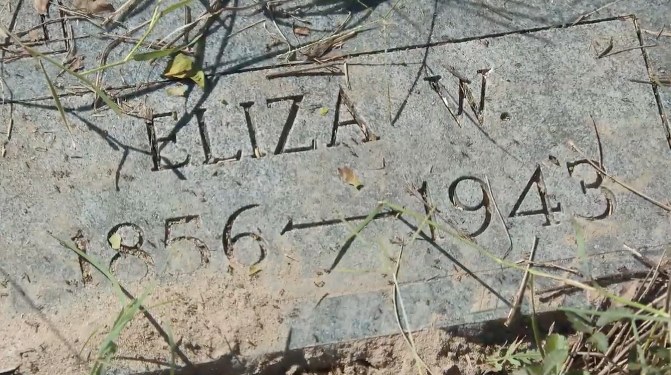 2009 Reunion - Cemetery Walk